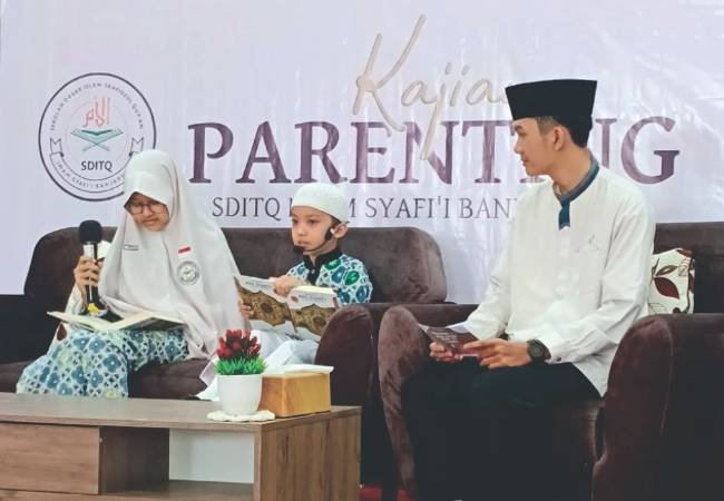 Generasi Qurani yang cerdas dan berakhlak mulia 04